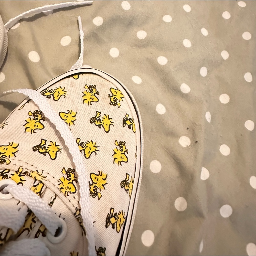 Vans Peanuts WOODSTOCK size 6.5 or 8